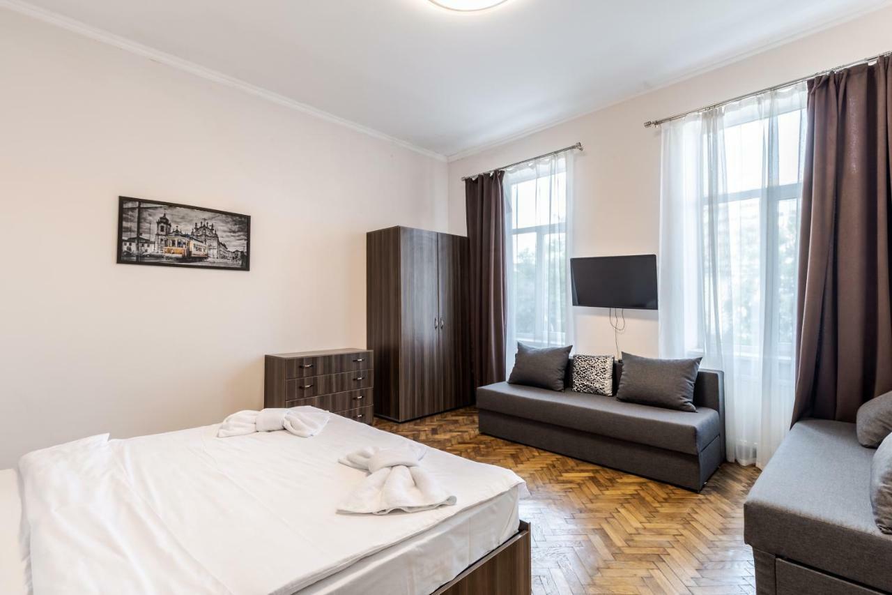 Kumpel Apartment Lviv Ngoại thất bức ảnh
